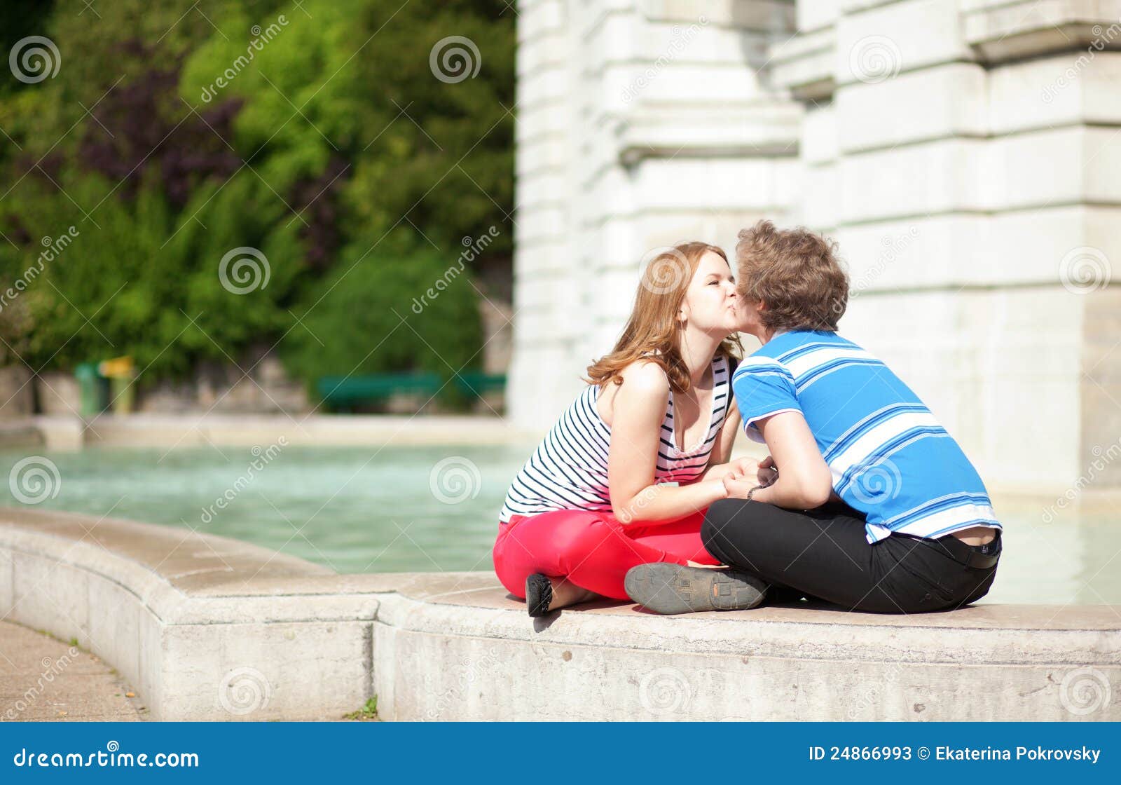 DreMeet - Transforming Modern Online Dating